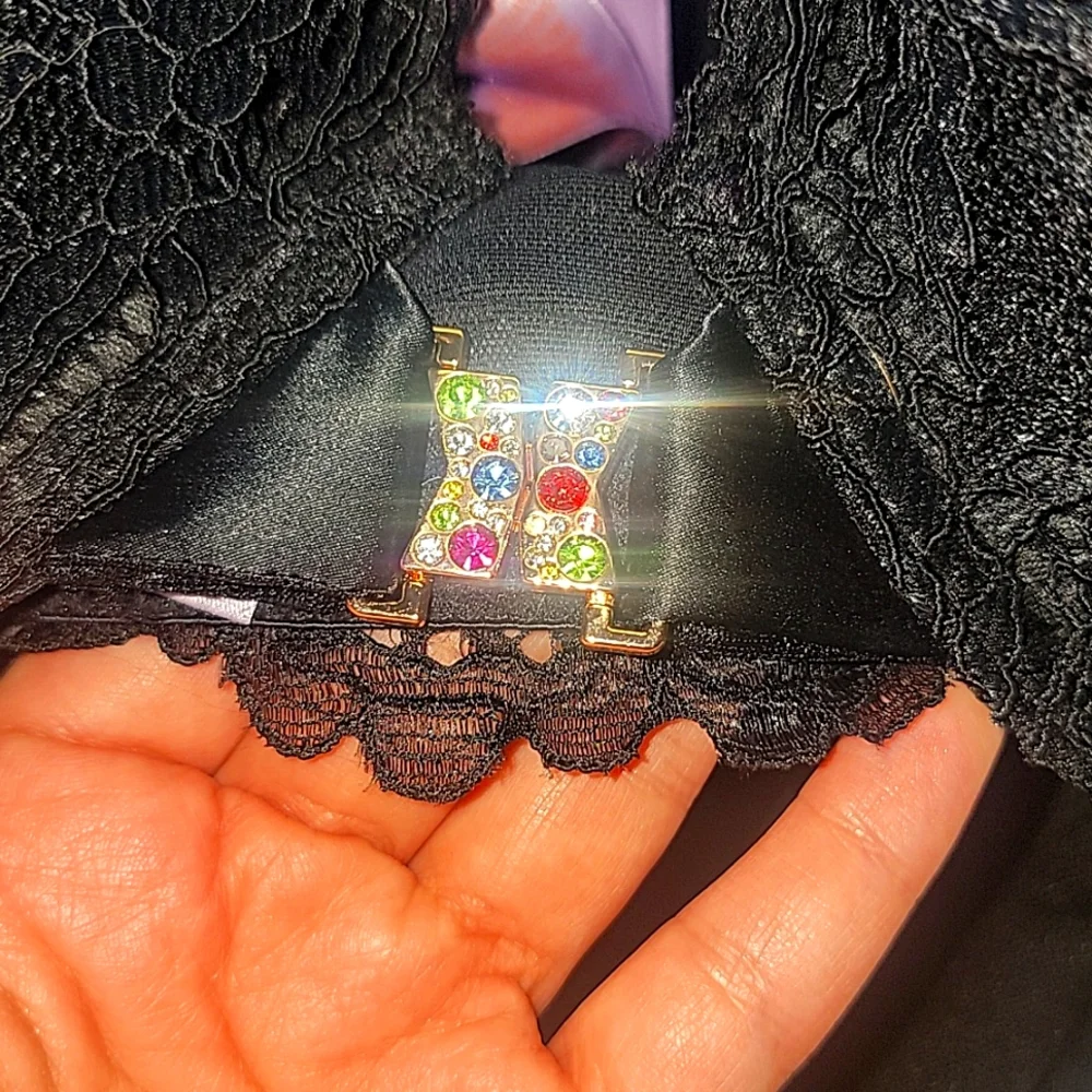 Bra - Picture 2 of 3